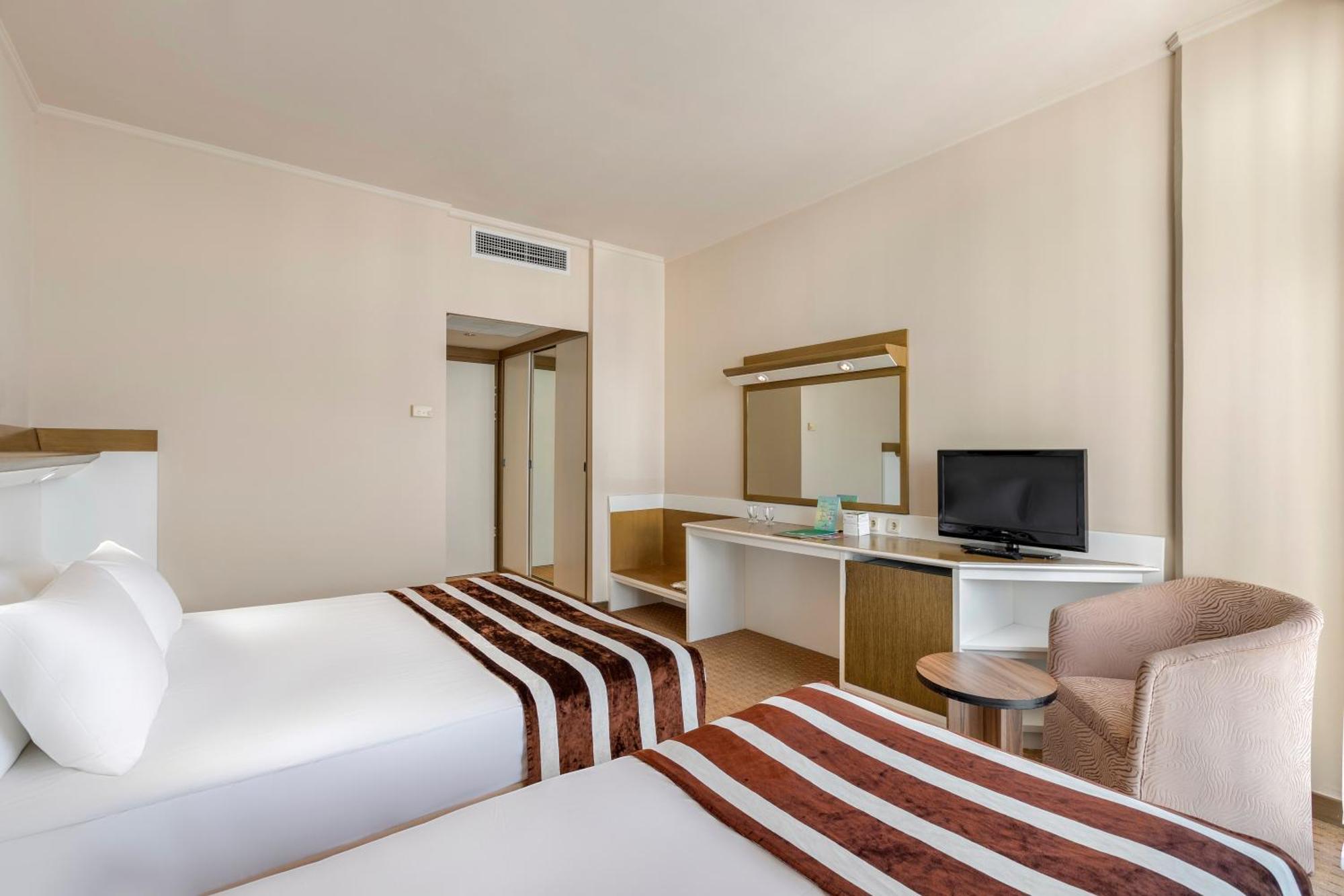 Green Max Hotel Belek Exterior foto
